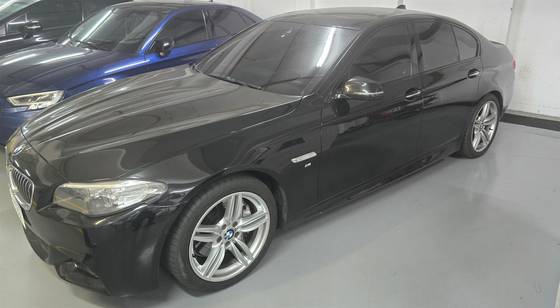 BMW 535i 3.0 M SPORT 24V GASOLINA 4P AUTOMÁTICO BMW 535i 3.0 M SPORT 24V GASOLINA 4P AUTOMÁTICO